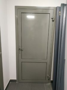 Алюминиевая дверь 1000×2000 мм. GFTD12207